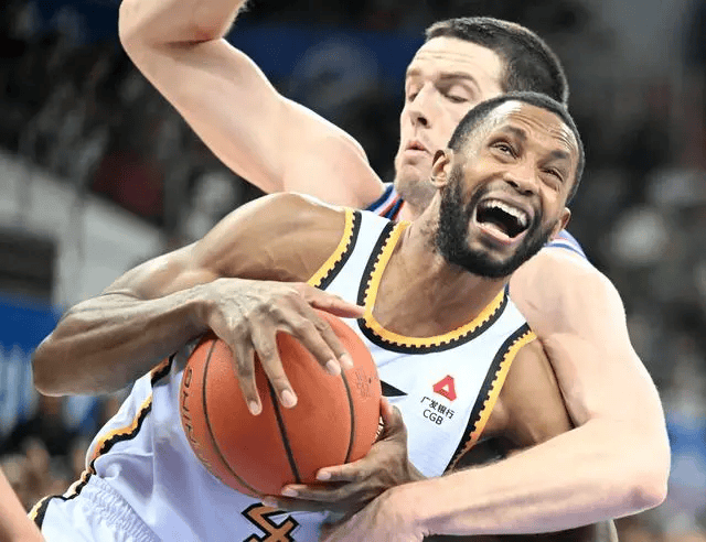 关于清晨国际米兰调整名单以备CBA常规赛,刷新队史纪录环节打磨,话题不断,轮换策略成焦点的信息 关于清晨国际米兰调整名单以备CBA常规赛,刷新队史纪录环节打磨,话题不断,轮换策略成焦点的信息